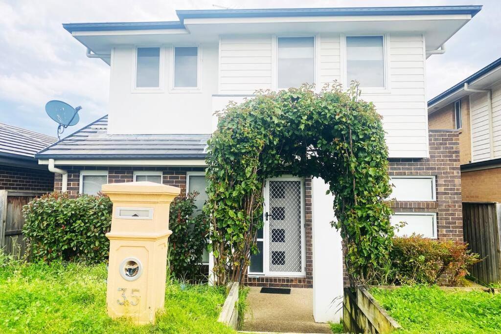 Kellyville 5Br Near Park And Shopping Mall Esterno foto