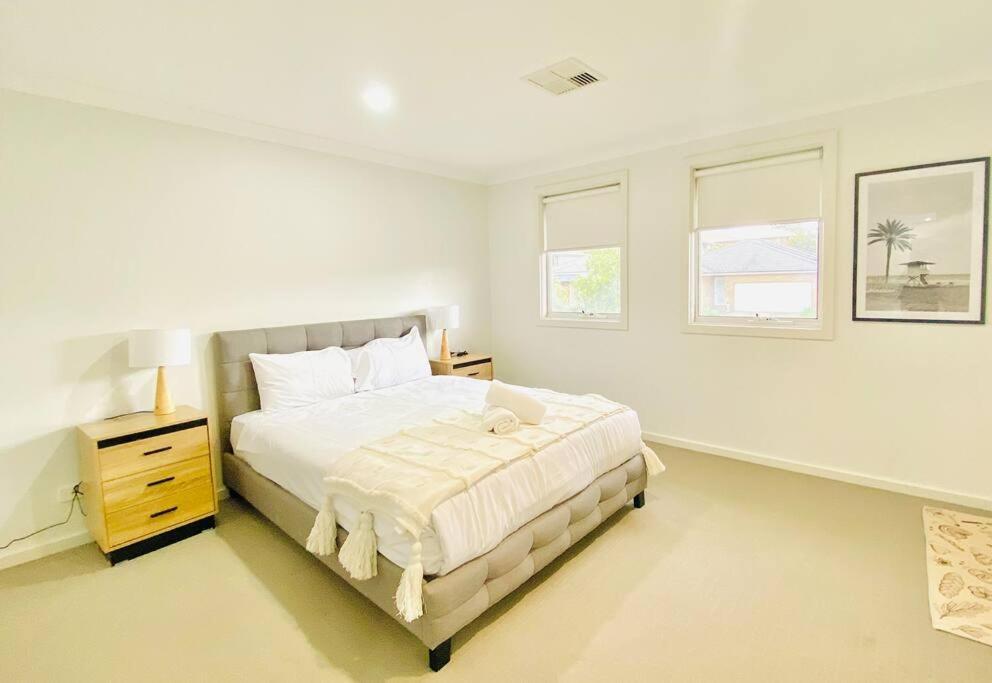 Kellyville 5Br Near Park And Shopping Mall Esterno foto